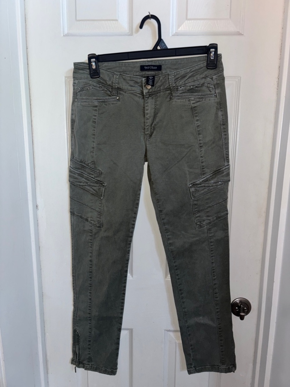 White House Black Market Olive Straight-Leg Cargo Pants